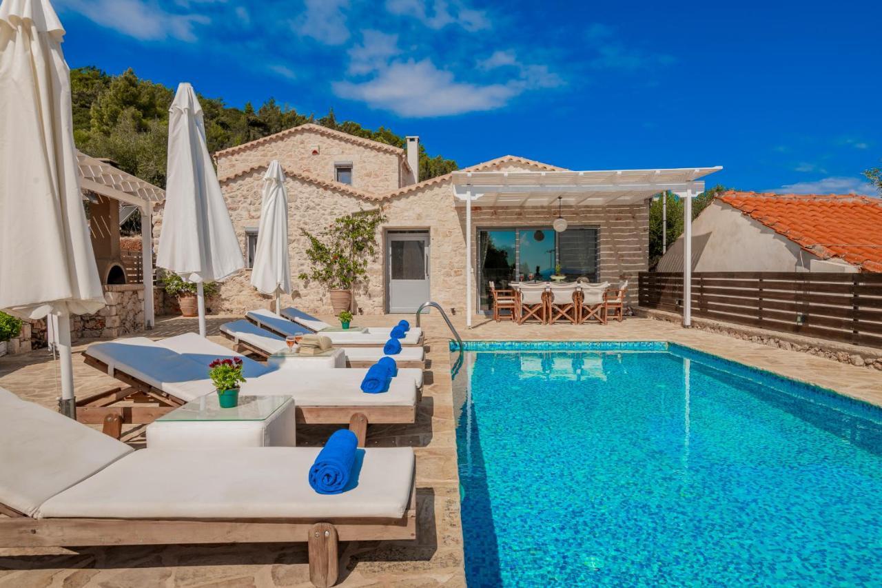 Villa Daniela - Private Pool And Serene Location, By Zantewize Koríthion Dış mekan fotoğraf